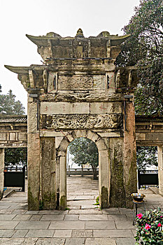 gio vang chốt sô