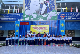 TRAO TẶNG MŨ BẢO HIỂM CHO HỌC SINH LỚP 1 TOÀN QUỐC NĂM HỌC 2025-2026